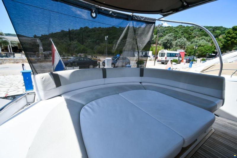 Bavaria Deep Blue 46