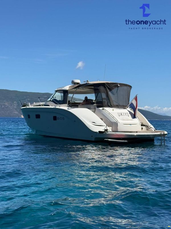 Bavaria Deep Blue 46