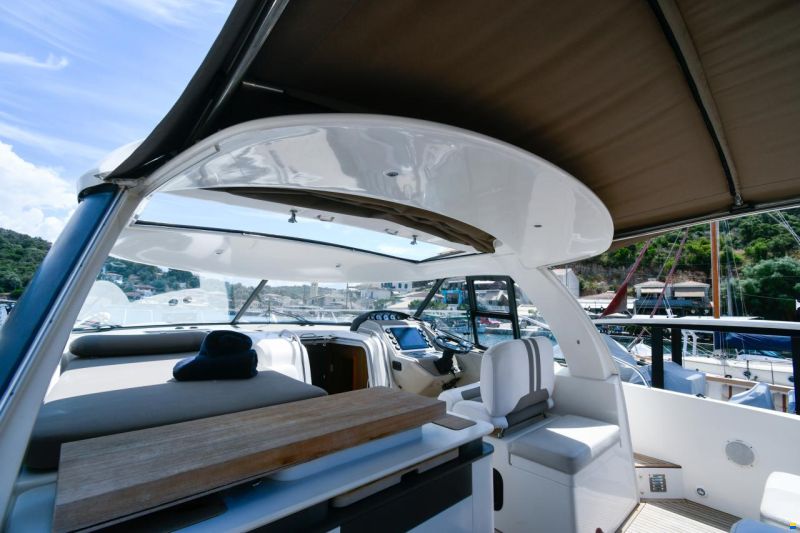 Bavaria Deep Blue 46