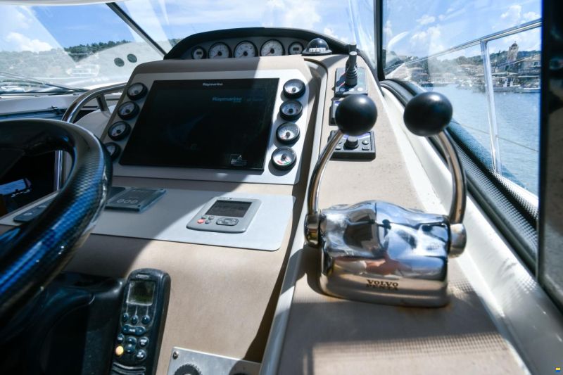 Bavaria Deep Blue 46
