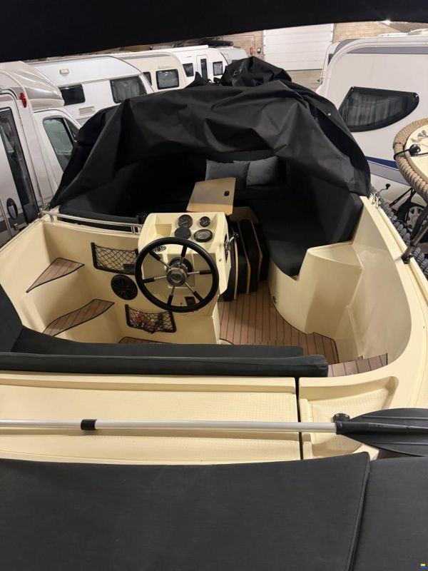 Topcraft 605