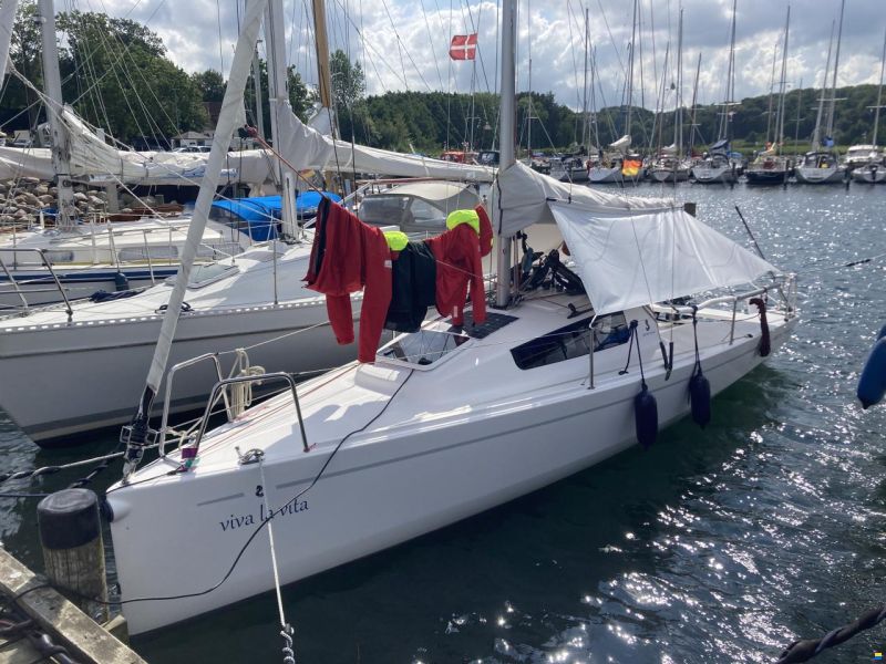 Beneteau First 24