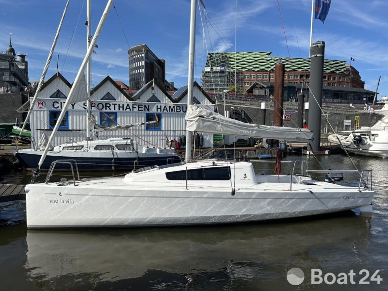 Beneteau First 24