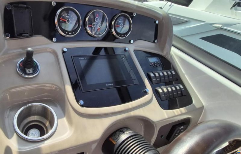 Chaparral 270 Signature
