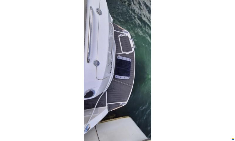 Chaparral 270 Signature