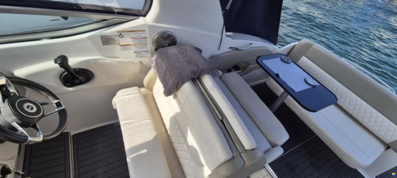 Chaparral 270 Signature