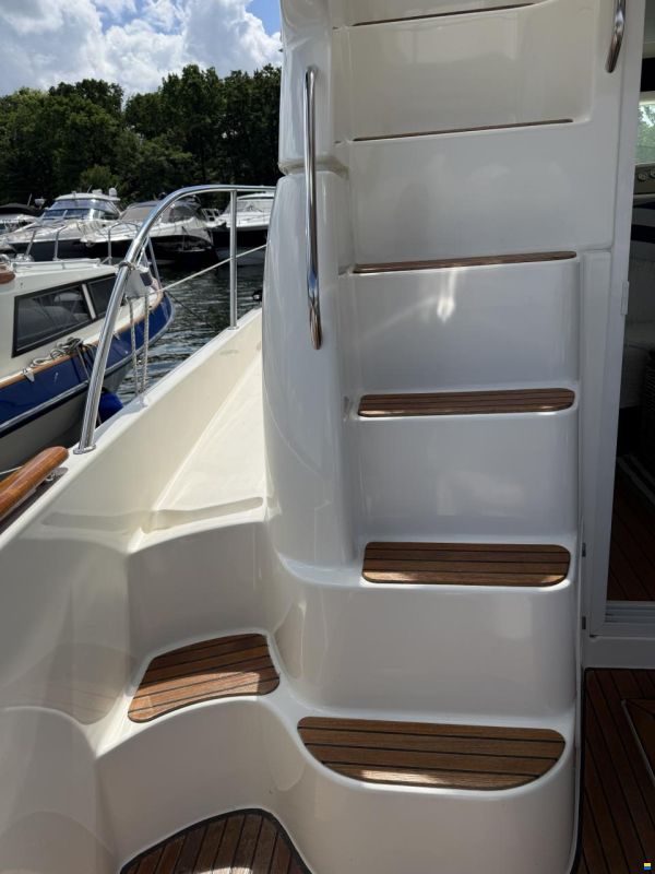 Jeanneau Prestige 36 Fly