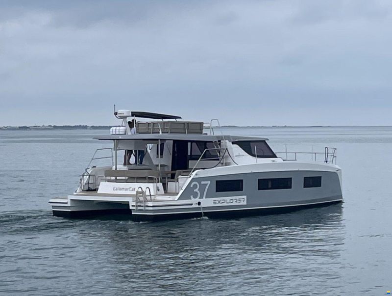 Aventura 37 Explorer Trawler Catamaran