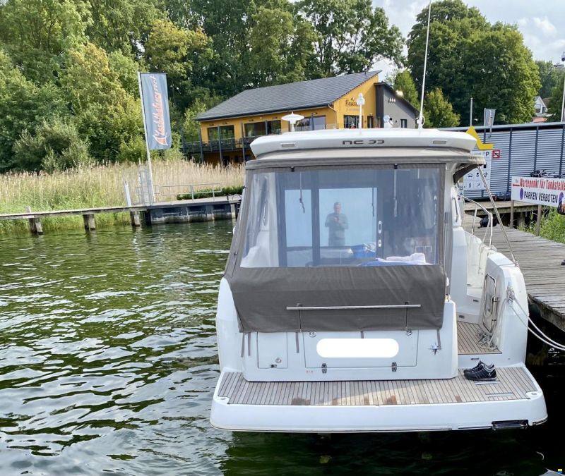 Jeanneau NC 33