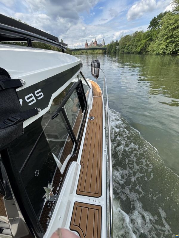 Jeanneau Merry Fisher 795 Serie 2