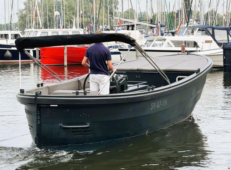 Damsko 750 Cabin