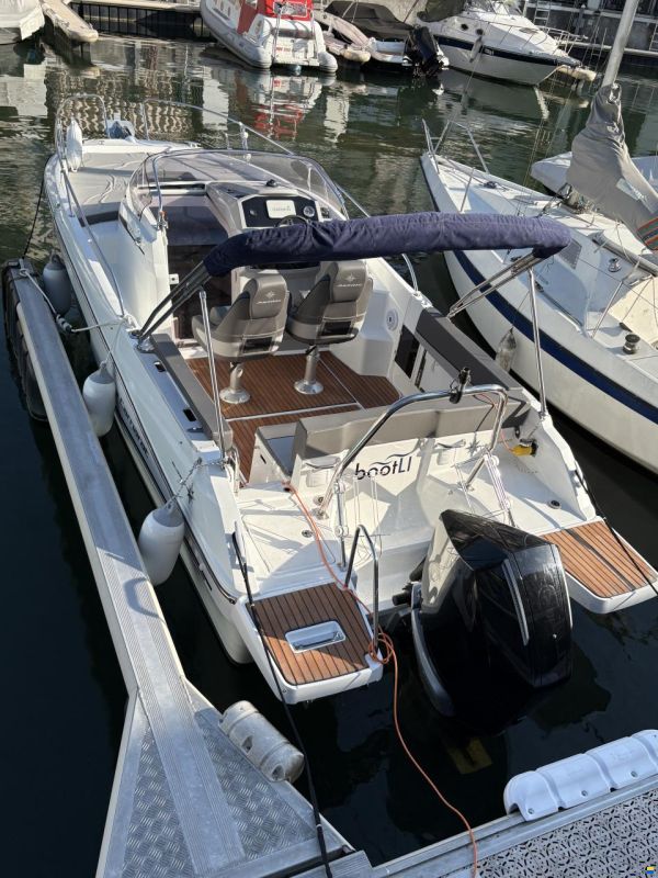 Jeanneau 7.5 WA série 2