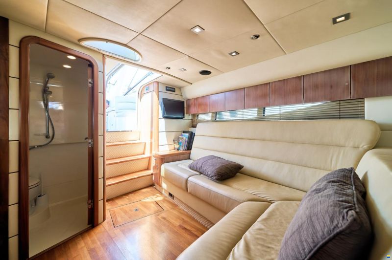 Sunseeker Superhawk 43