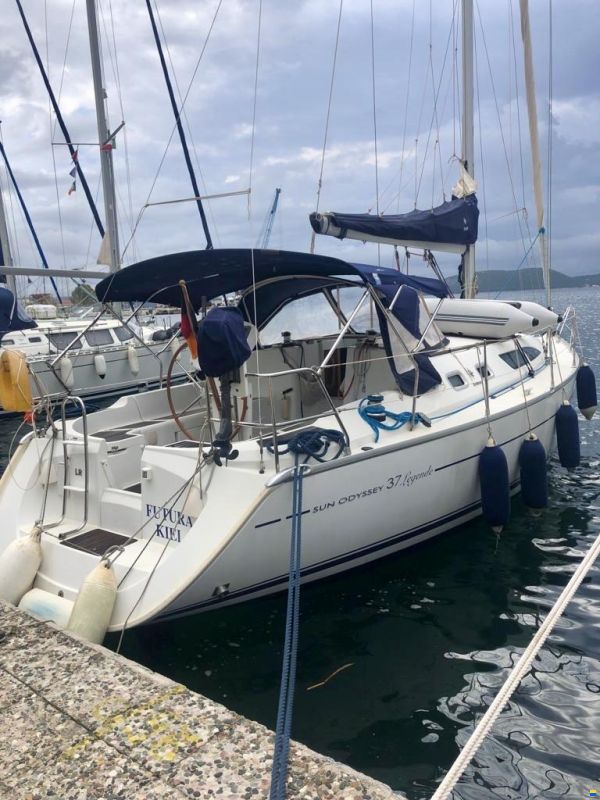 Jeanneau Sun Odyssey 37 Legend