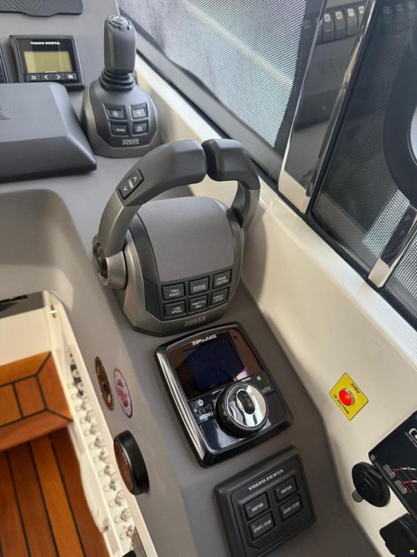 Marex 375