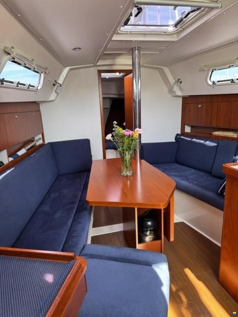 Hanse 320