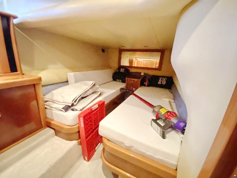 Sealine T 52