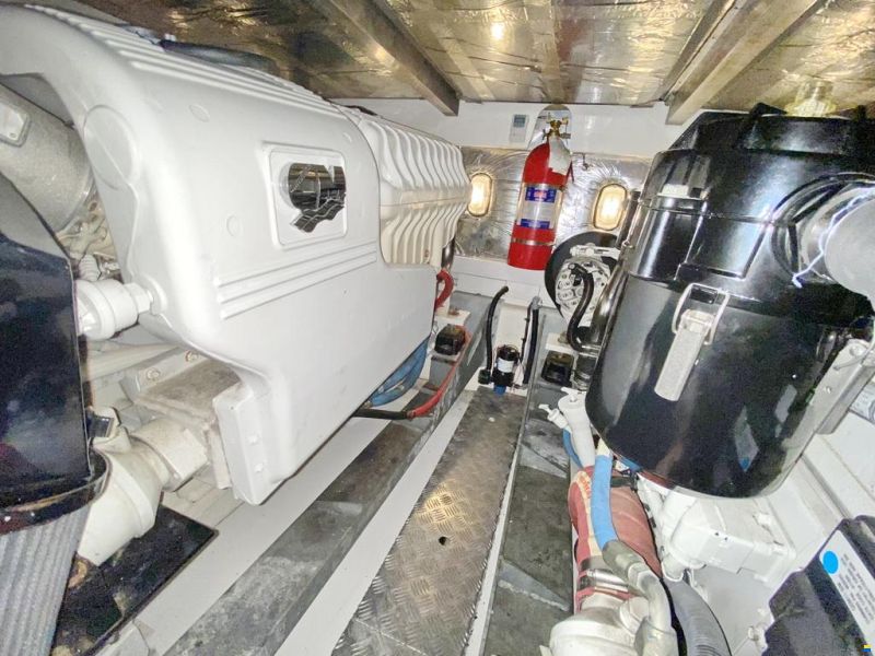 Sealine T 52
