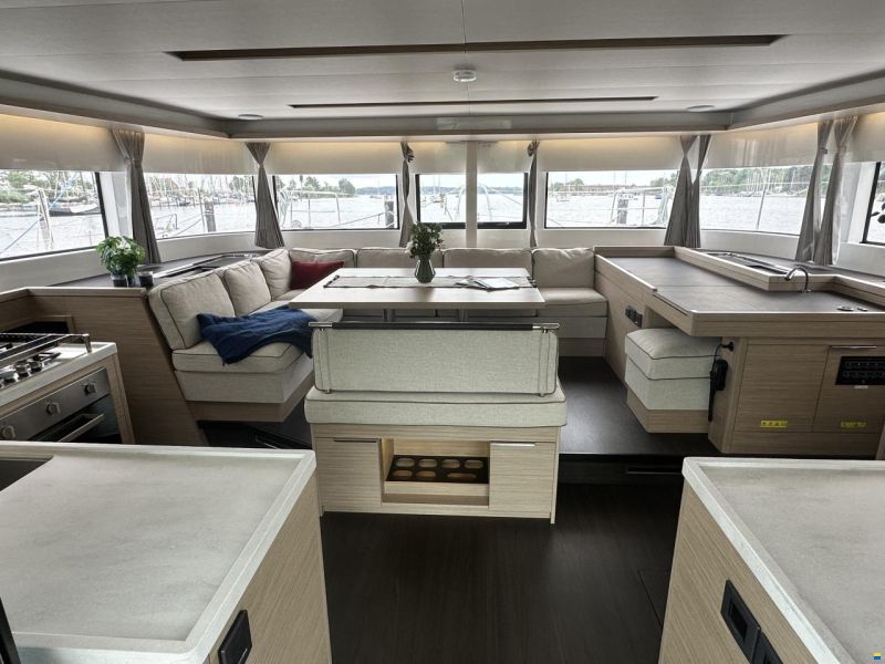 Lagoon 51