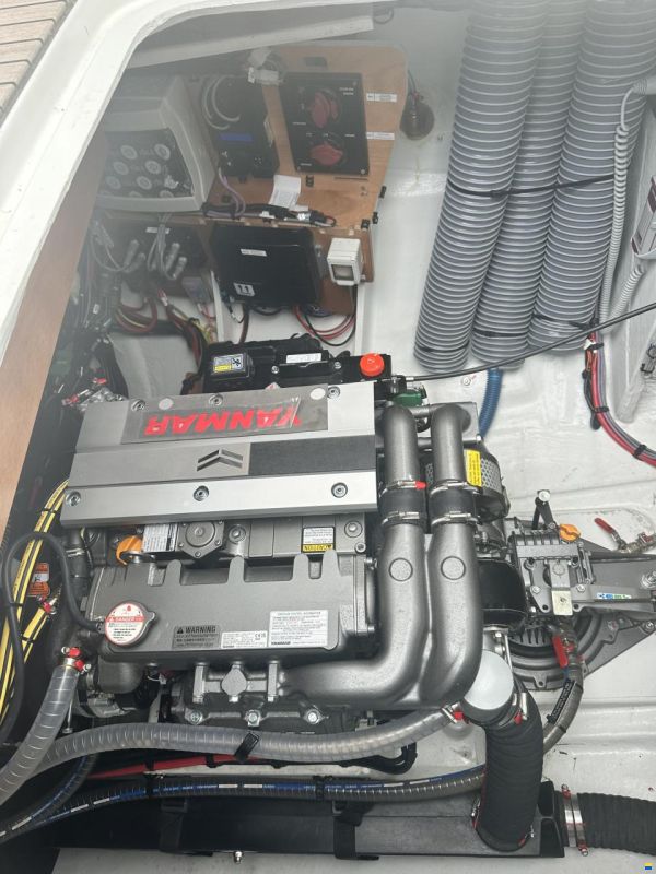 Lagoon 51