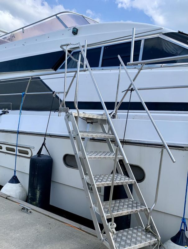 Neptunus 156 Sedan Flybridge