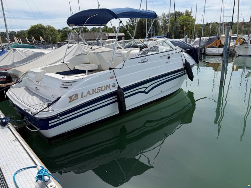 Larson 220 Cabrio