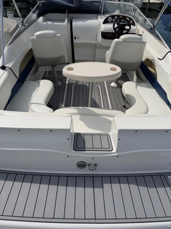 Larson 220 Cabrio