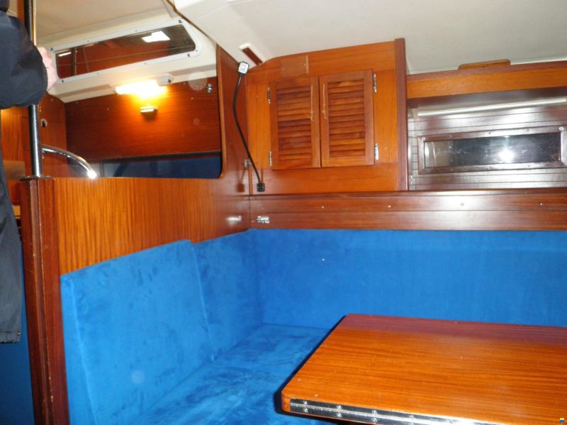 Dufour 35