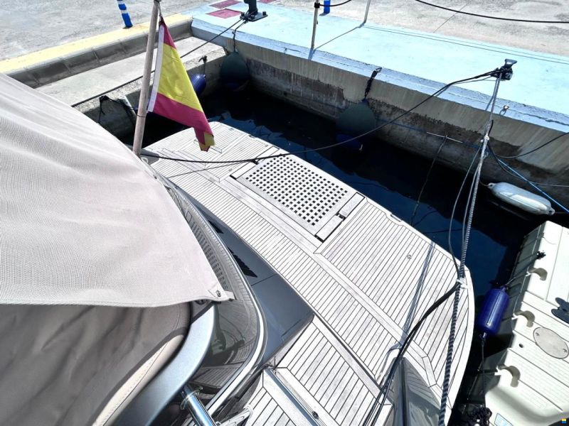 Windy 52 Xanthos