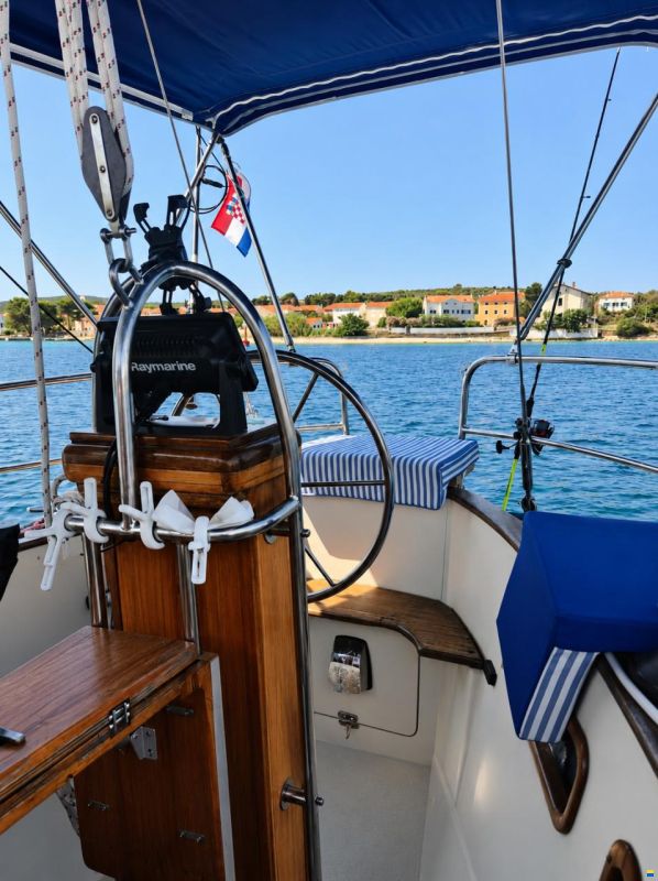 Fjord Plast 33