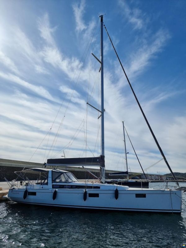 Beneteau Oceanis 48