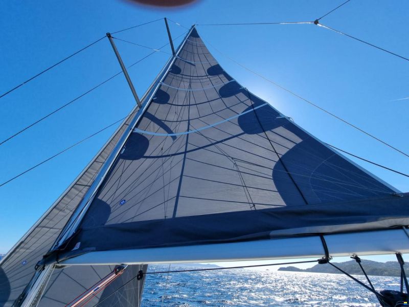 Beneteau Oceanis 48
