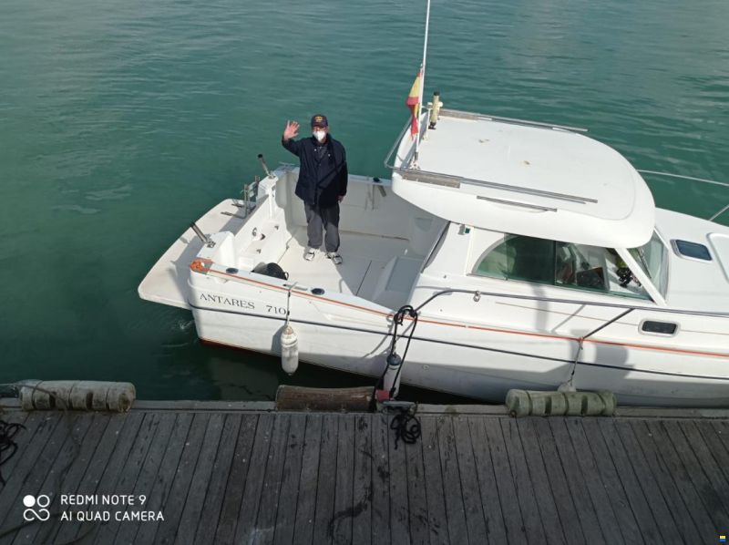 Beneteau Antares 710