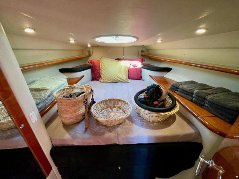 Sunseeker Hawk 48