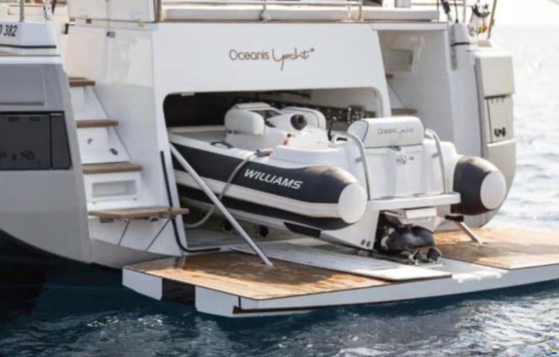 Beneteau Oceanis 62