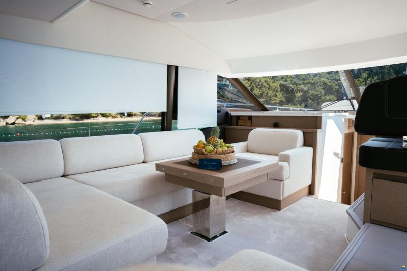 Jeanneau Prestige 520 Fly