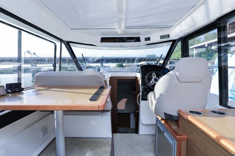 Jeanneau Merry Fisher 895 Offshore