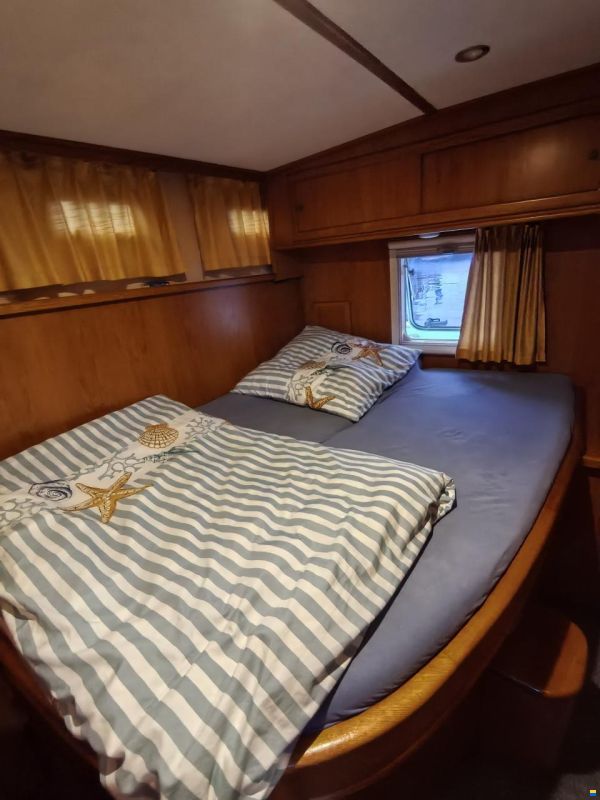 Gruno 33 Explorer