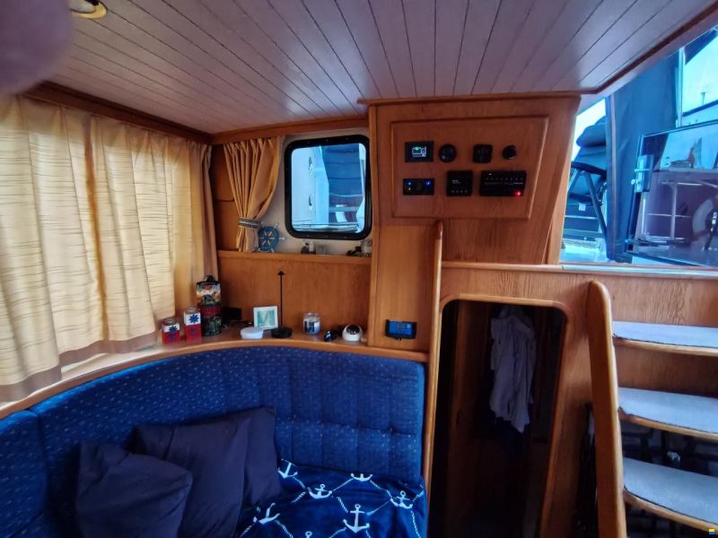Gruno 33 Explorer