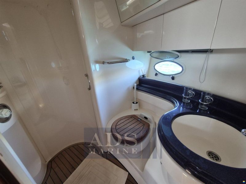 Azimut 46 Fly