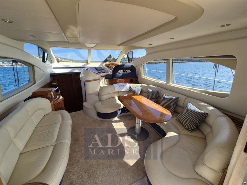 Azimut 46 Fly