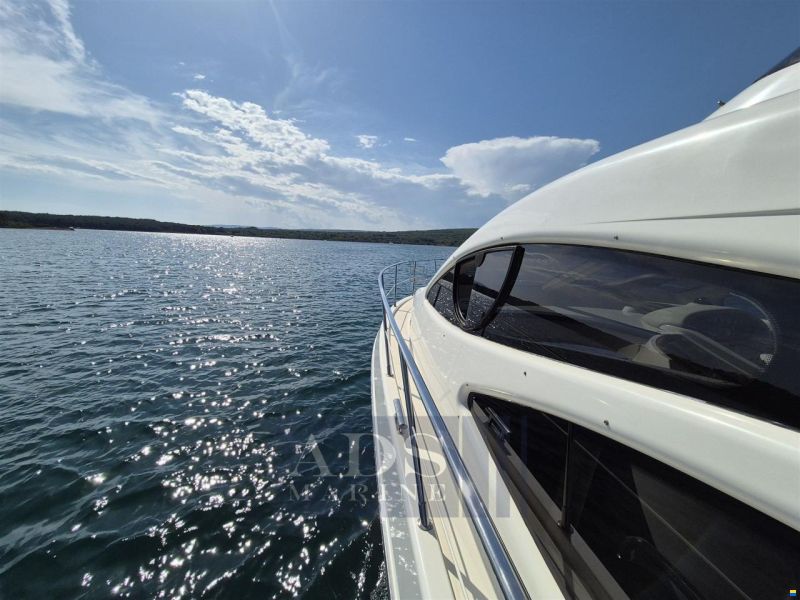 Azimut 46 Fly