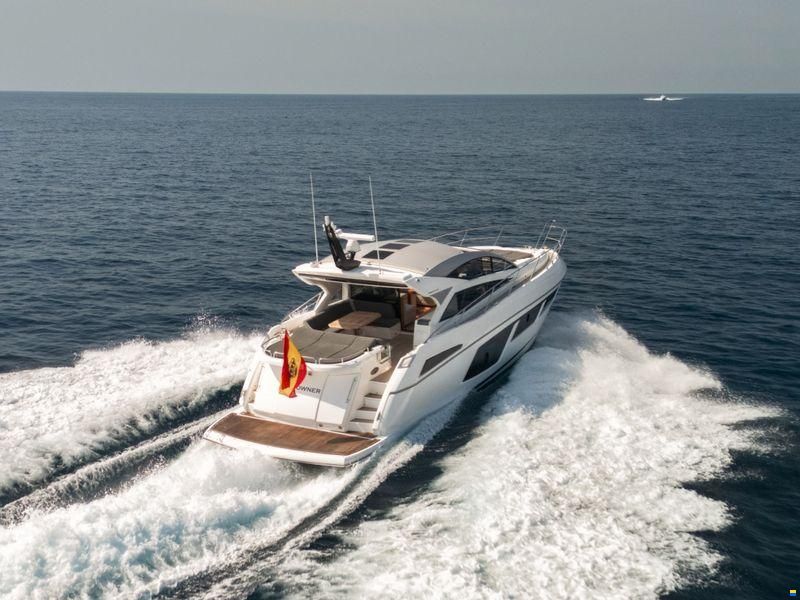 Sunseeker Predator 57