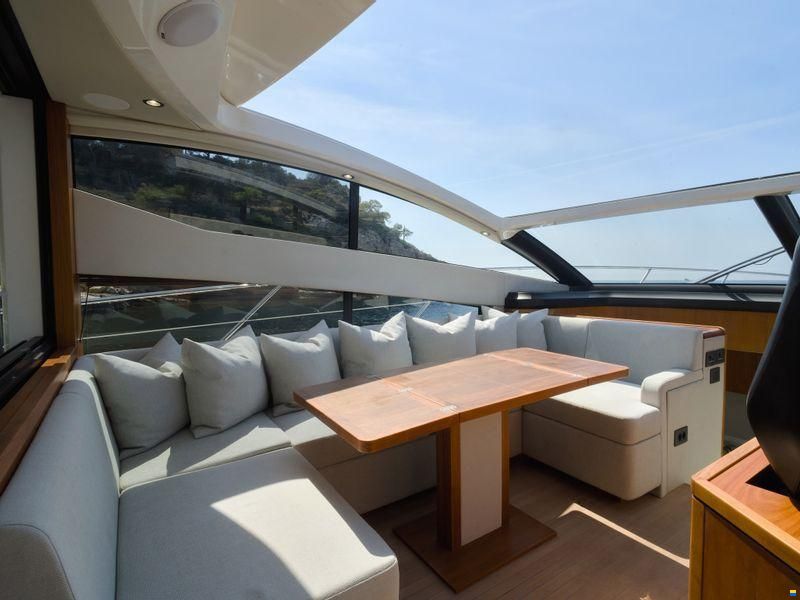 Sunseeker Predator 57