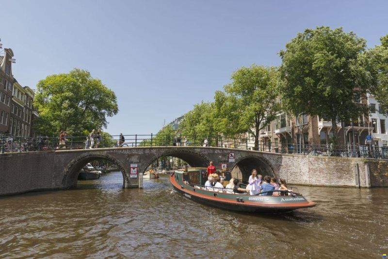 Alumax Open rondvaartboot 60 PAX.