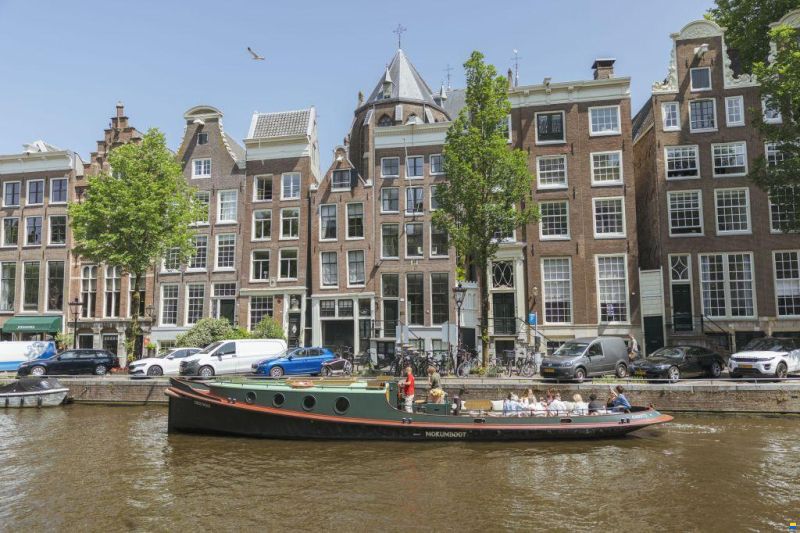Alumax Open rondvaartboot 60 PAX.