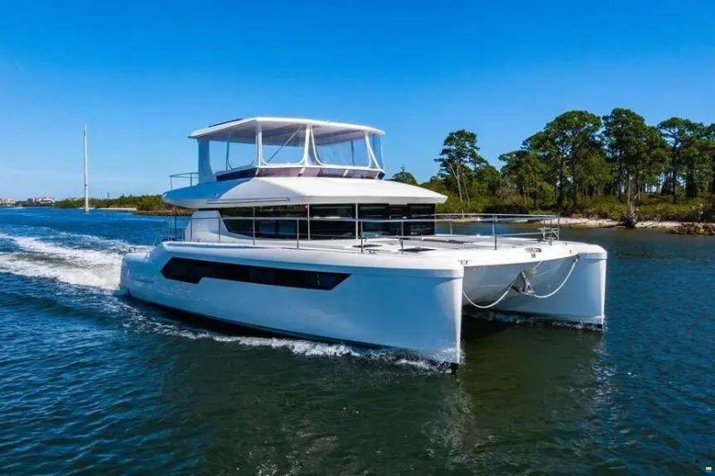 Leopard 53 Powercat