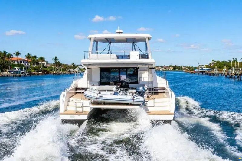 Leopard 53 Powercat