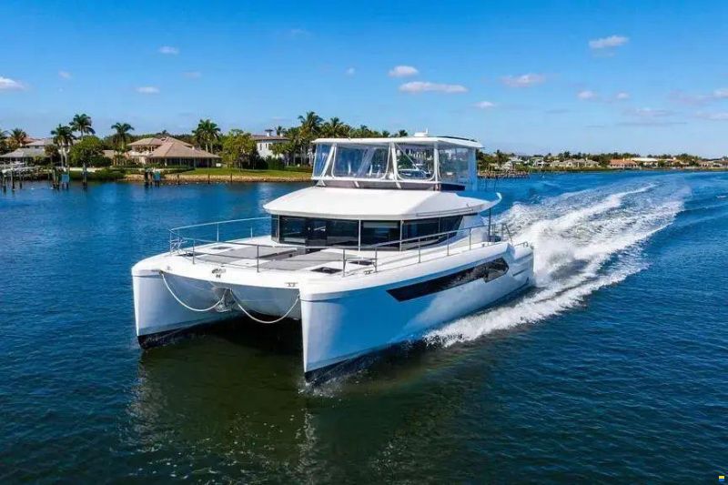 Leopard 53 Powercat