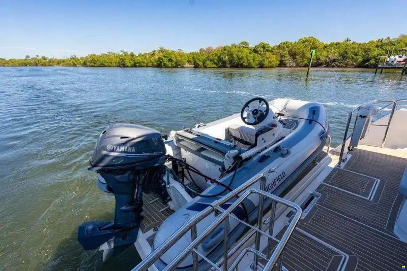 Leopard 53 Powercat